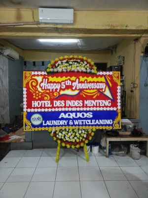 Papan Bunga di Cogadog Cikelet